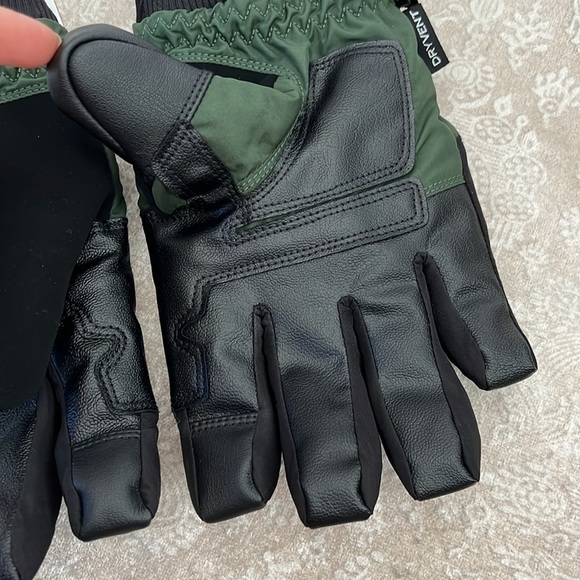 Brand New The North Face Montana Utility Gloves Green Black Touchscreen DryVent - Picture 11 of 16
